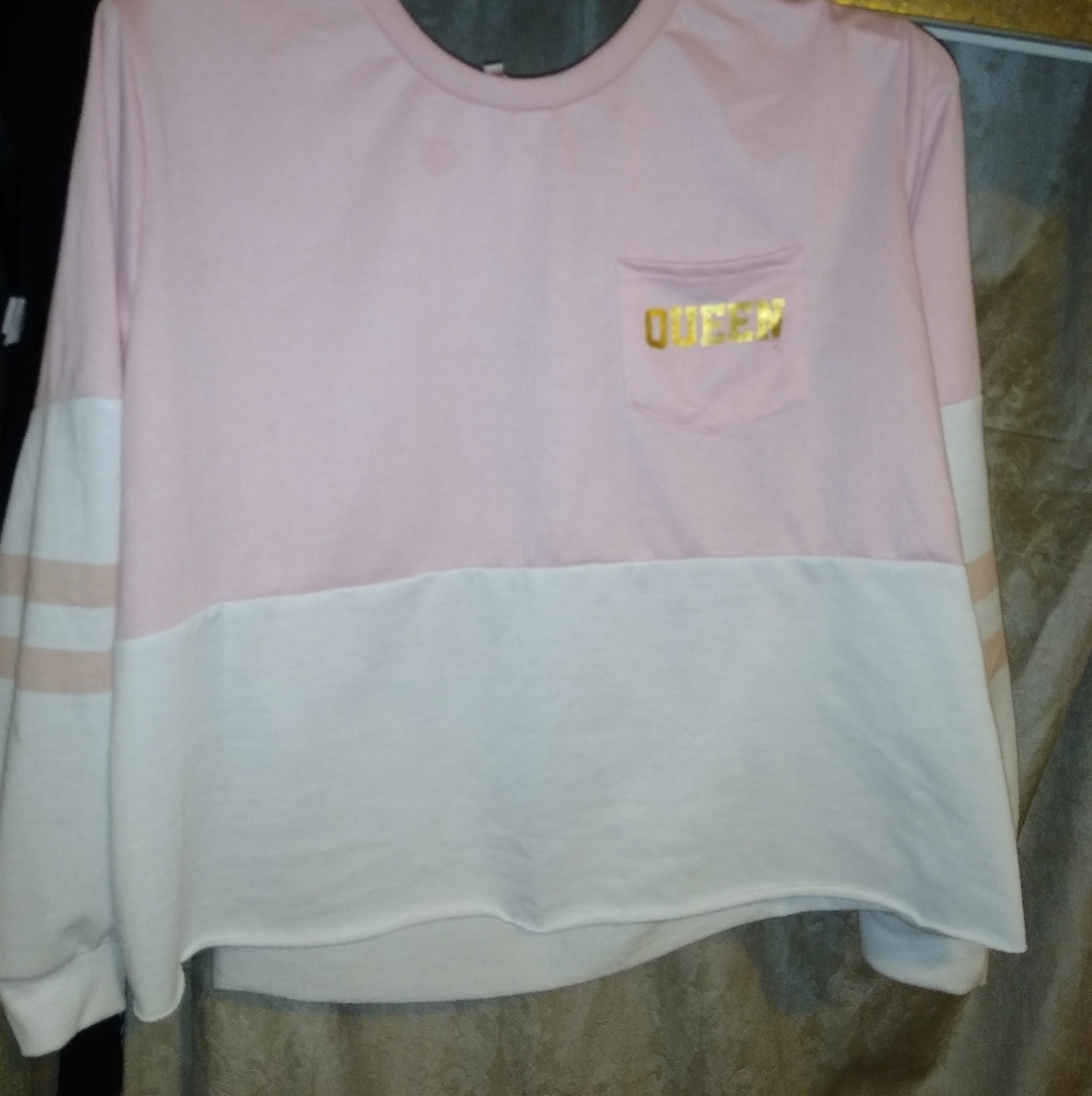 Crop top sweater